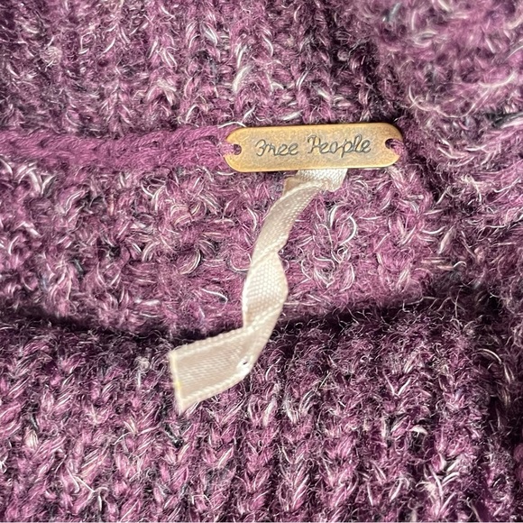 Free People Sweater Sz Medium Dylan Tweedy Purple Chunky Cowl Neck Wool - Picture 9 of 11